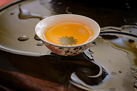 茶香弥漫，活力满满迎新晨